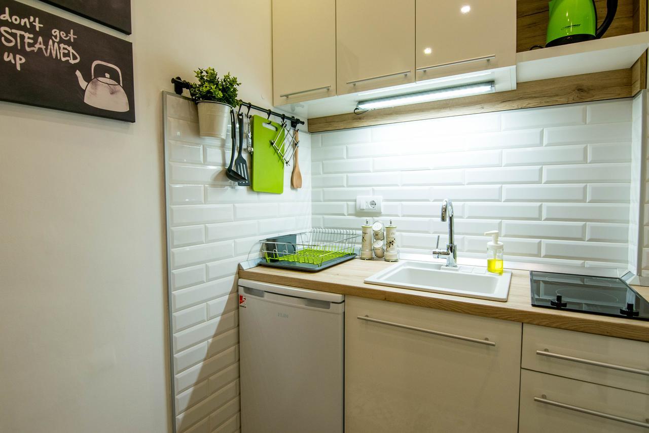 Cosmopolitan Apartment Belgrado Buitenkant foto